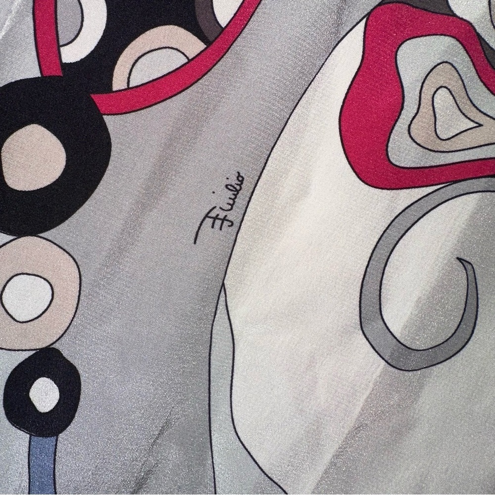100% authentic 100% silk Emilio Pucci Silk scarf